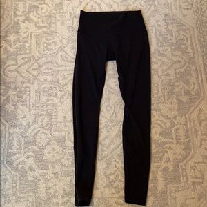 LULULEMON 28” wonder under leggings